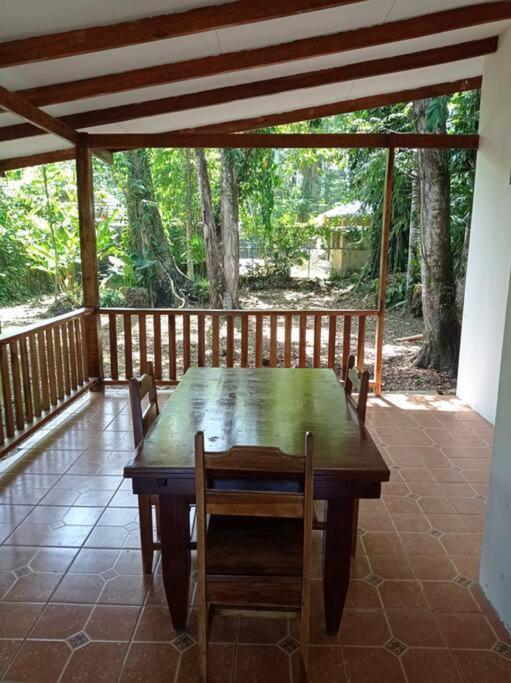 Green Papaya Villa Puerto Viejo de Talamanca Eksteriør bilde